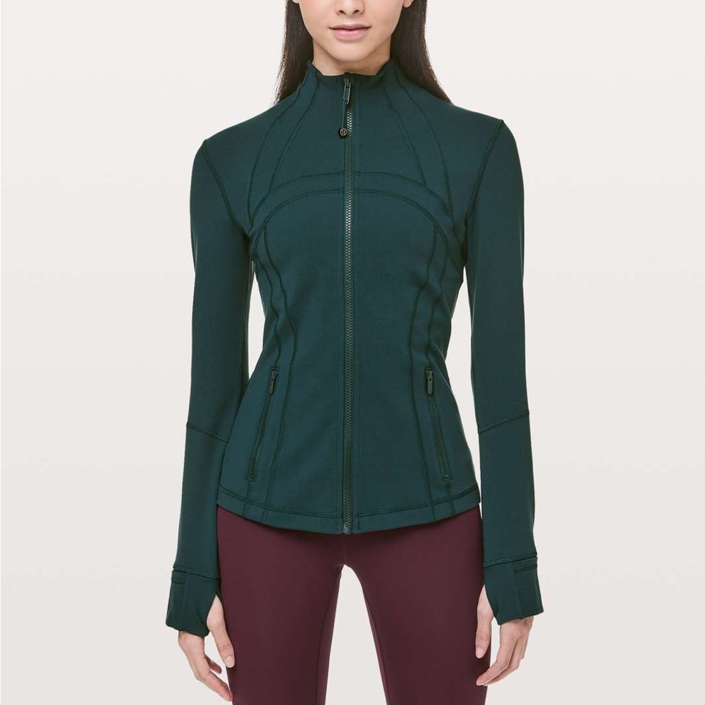 Lululemon Define Jacket in Submarine size 6